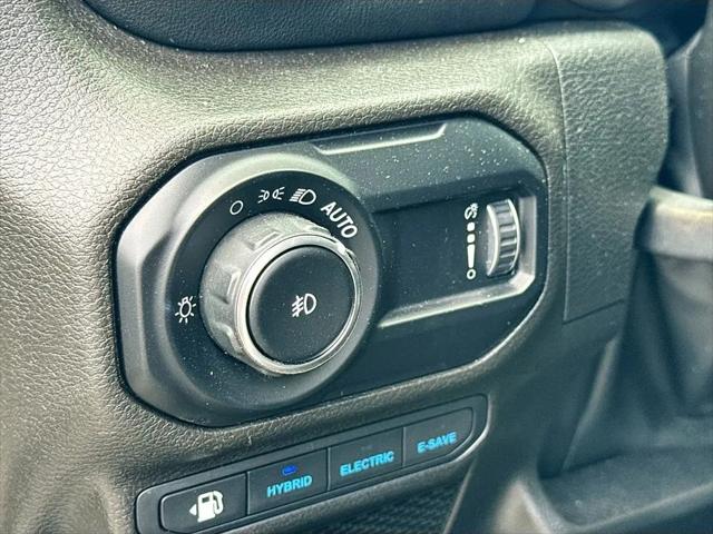 2023 Jeep Wrangler 4xe Sahara 4x4