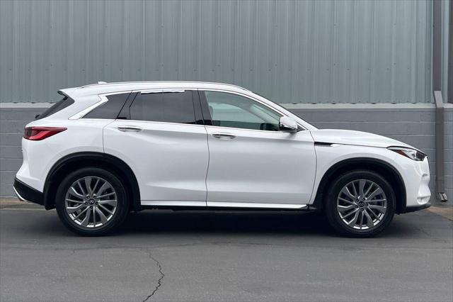 2023 INFINITI QX50 LUXE