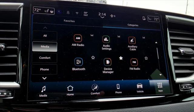 2025 Chrysler Pacifica Select
