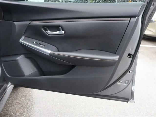 2023 Nissan Sentra SR Xtronic CVT