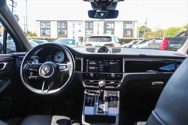 2024 Porsche Macan S