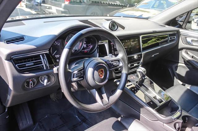 2024 Porsche Macan S