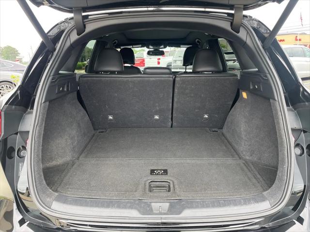 2021 INFINITI QX50 LUXE