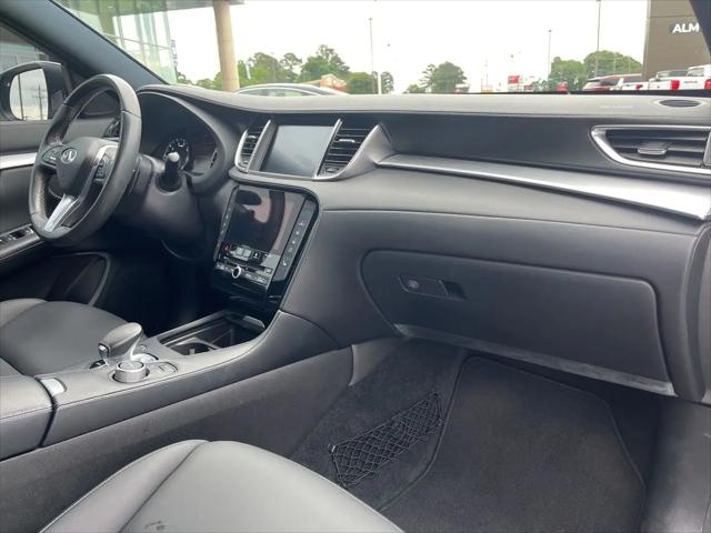 2021 INFINITI QX50 LUXE