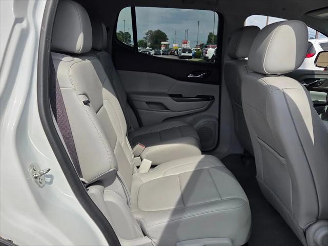 2023 GMC Acadia AWD SLT