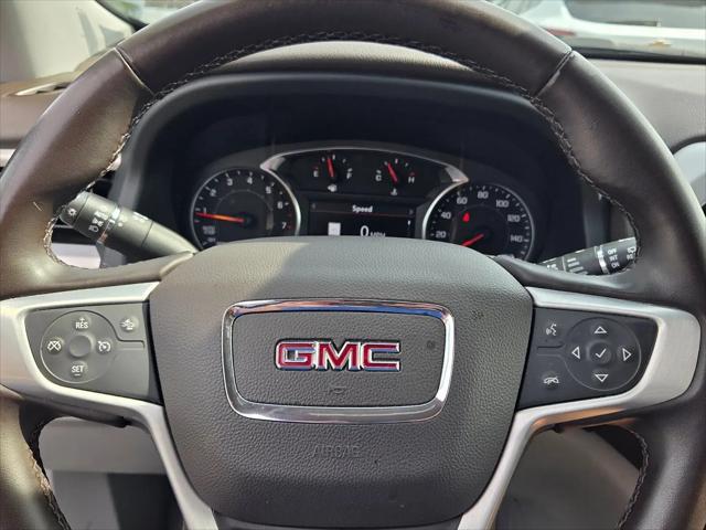 2023 GMC Acadia AWD SLT