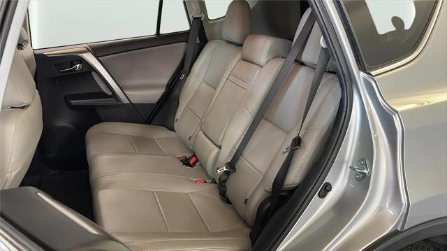 2017 Toyota RAV4 Hybrid XLE