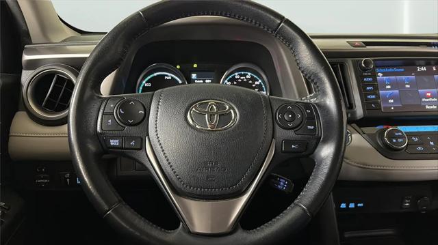 2017 Toyota RAV4 Hybrid XLE