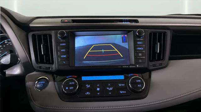2017 Toyota RAV4 Hybrid XLE