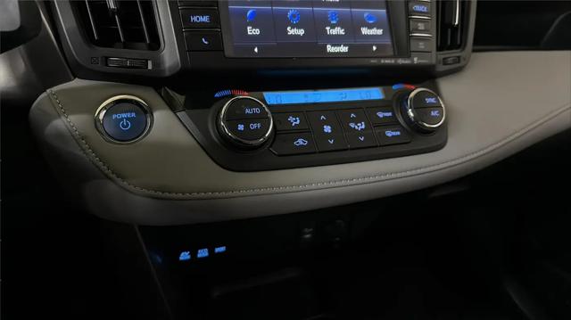 2017 Toyota RAV4 Hybrid XLE