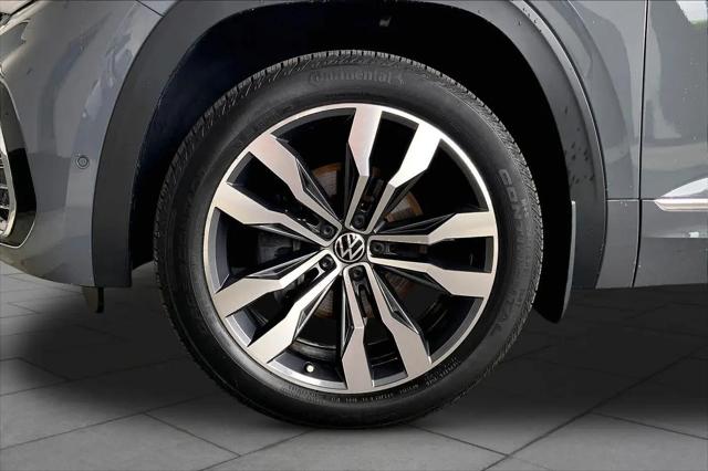 2023 Volkswagen Atlas Cross Sport 3.6L V6 SEL Premium R-Line