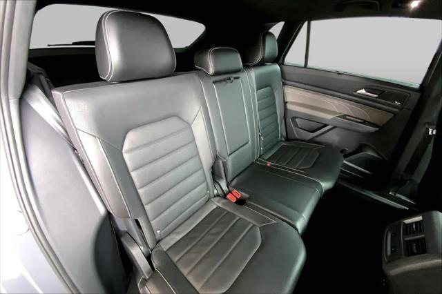 2023 Volkswagen Atlas Cross Sport 3.6L V6 SEL Premium R-Line