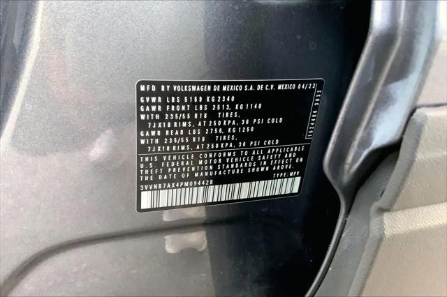 2023 Volkswagen Tiguan 2.0T SE