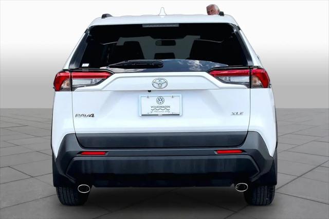 2024 Toyota RAV4 XLE