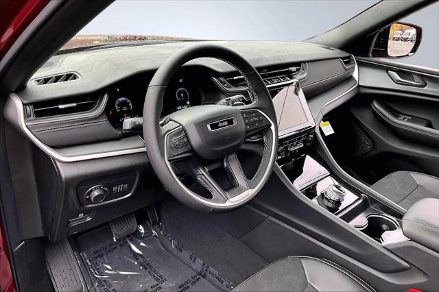 2025 Jeep Grand Cherokee Altitude X 4x4