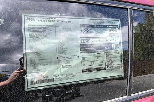 2025 Jeep Grand Cherokee Altitude X 4x4