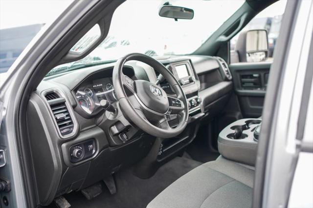 2023 Ram 3500 Tradesman Crew Cab 4x4 8' Box