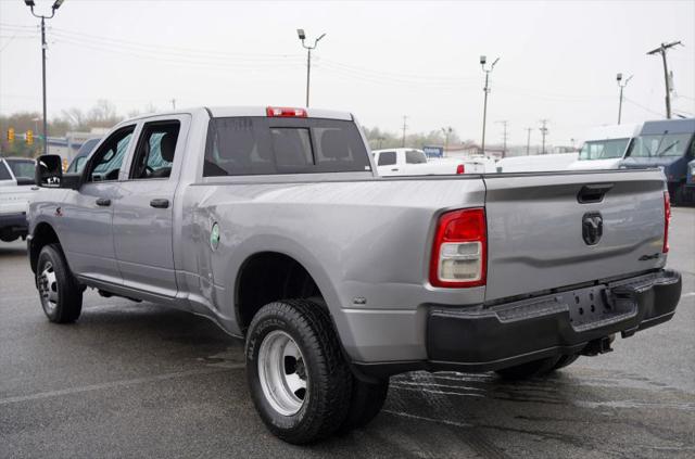 2023 Ram 3500 Tradesman Crew Cab 4x4 8' Box