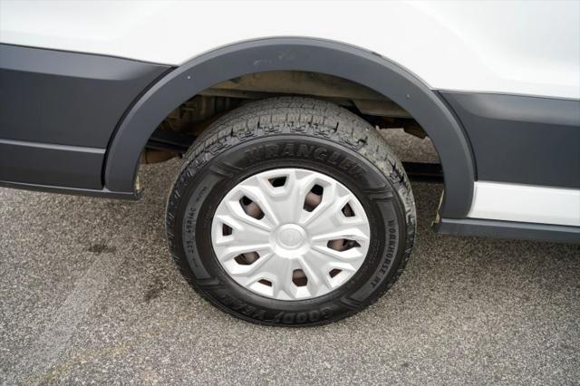 2018 Ford Transit Medium Roof w/Sliding Side Door w/LWB