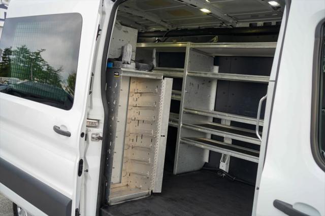 2018 Ford Transit Medium Roof w/Sliding Side Door w/LWB