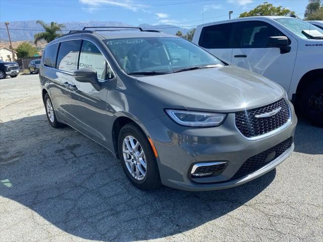 2022 Chrysler Pacifica Touring L for sale in Banning, CA