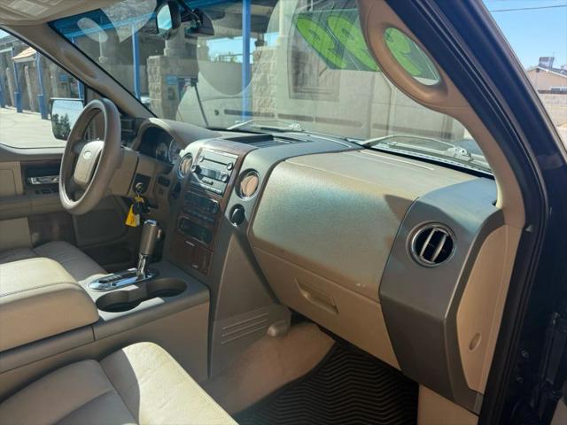 2004 Ford F-150 LARIAT
