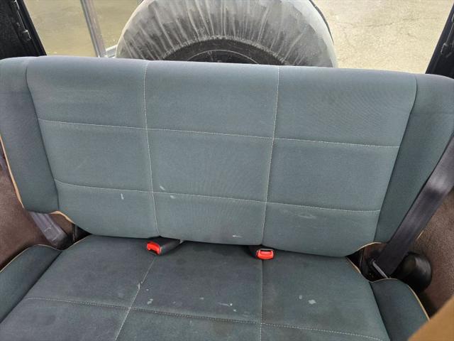 2001 Jeep Wrangler Sahara