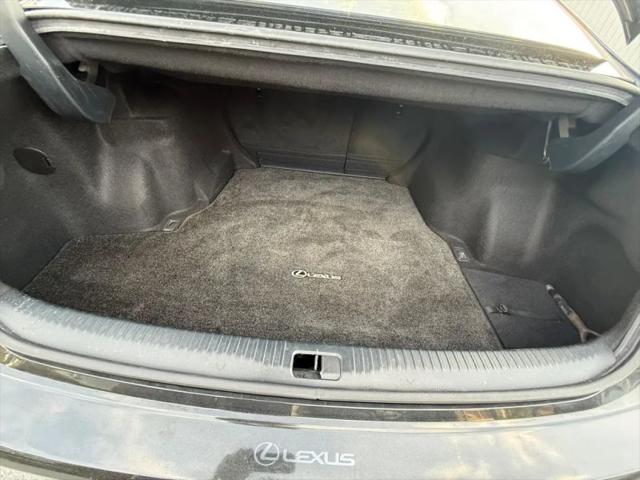 2018 Lexus IS 300 300