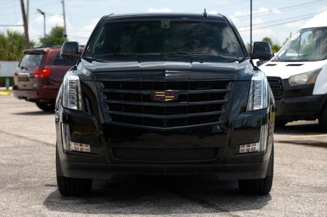 2016 Cadillac Escalade Standard