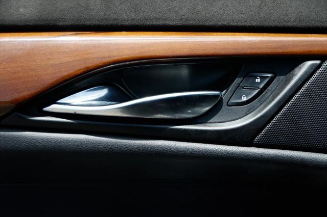 2016 Cadillac Escalade Standard