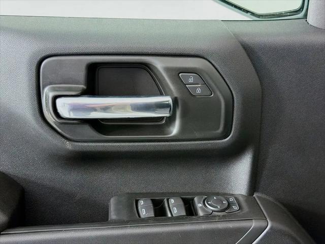 2026 Chevrolet Silverado 1500 2WD Crew Cab Short Bed Custom
