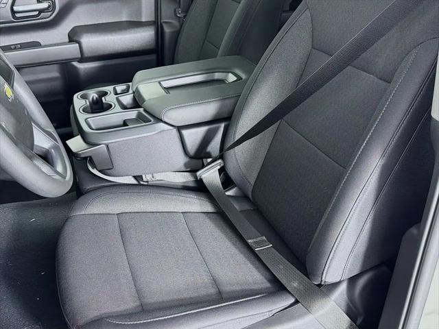 2026 Chevrolet Silverado 1500 2WD Crew Cab Short Bed Custom