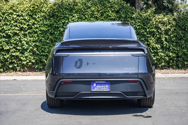 2026 Tesla Model Y Premium All-Wheel Drive