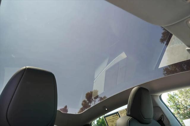 2026 Tesla Model Y Premium All-Wheel Drive