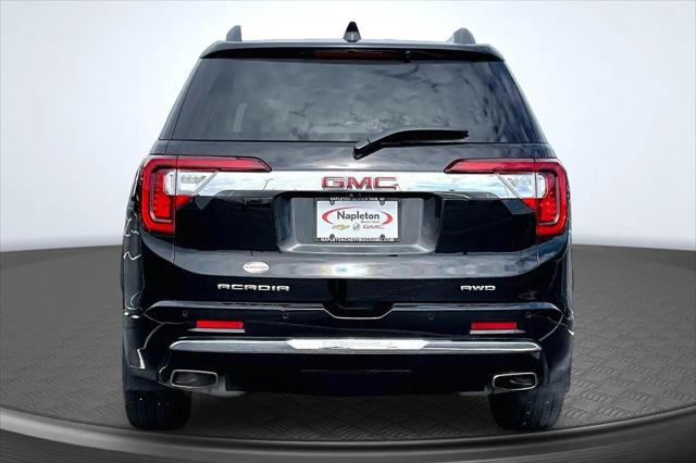 2023 GMC Acadia AWD Denali