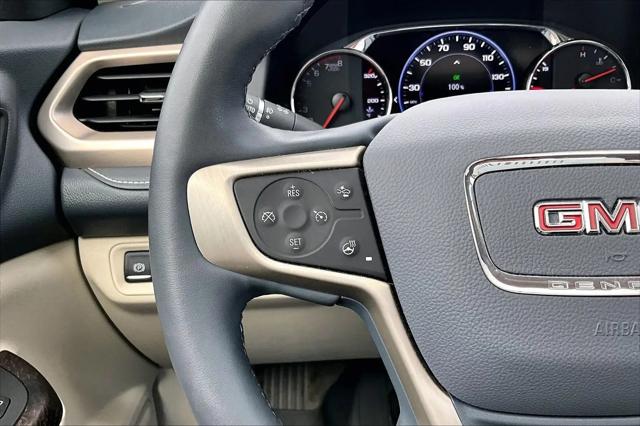 2023 GMC Acadia AWD Denali