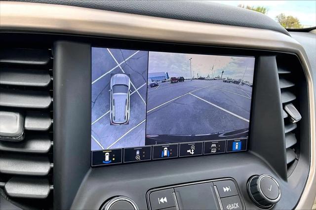 2023 GMC Acadia AWD Denali