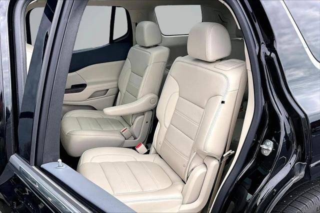 2023 GMC Acadia AWD Denali