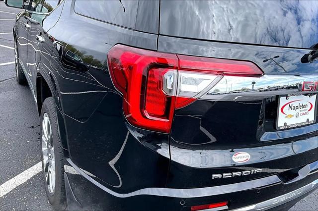 2023 GMC Acadia AWD Denali