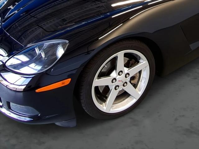 2005 Chevrolet Corvette Base