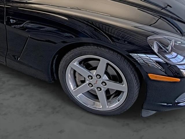 2005 Chevrolet Corvette Base