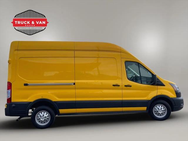 2023 Ford Transit Cargo Van Base