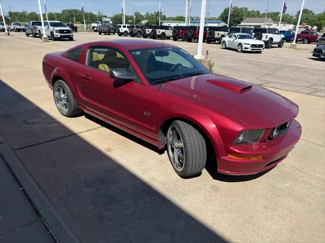 2007 Ford Mustang GT Deluxe