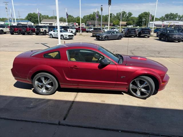 2007 Ford Mustang GT Deluxe