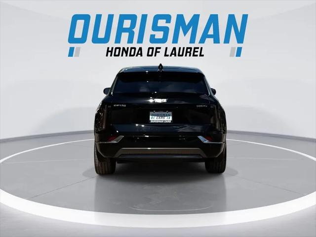 2025 Cadillac iQ Luxury 2 AWD