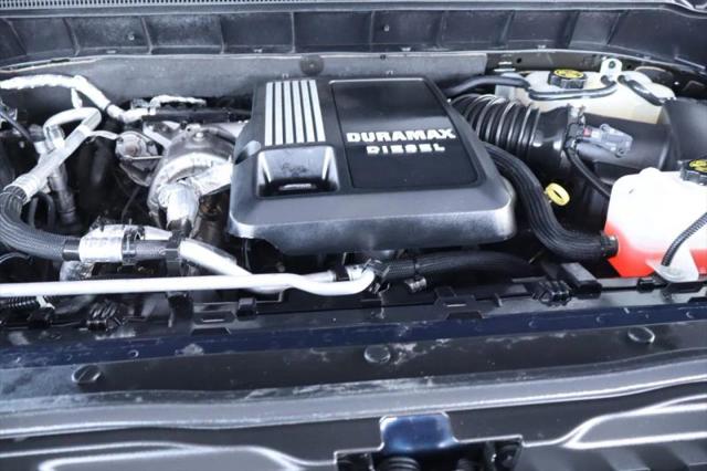 2021 Chevrolet Silverado 1500 4WD Crew Cab Short Bed LTZ