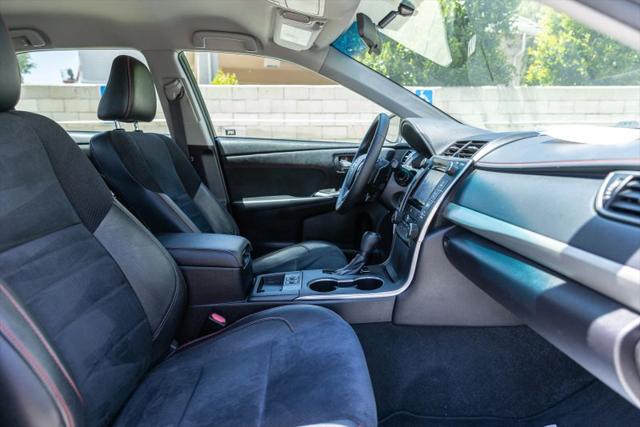 2015 Toyota Camry XSE