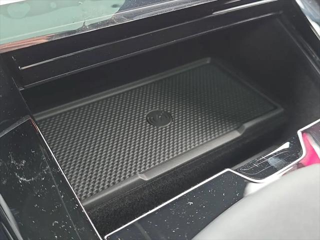 2026 Land Rover Range Rover Sport P360 SE