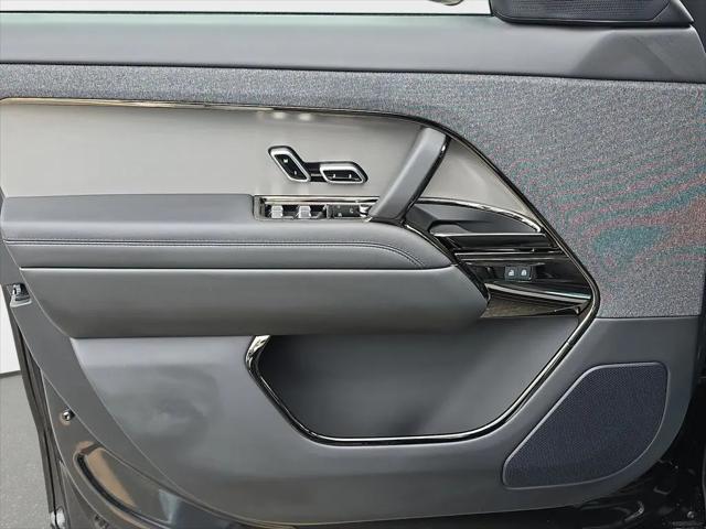 2026 Land Rover Range Rover Sport P360 SE