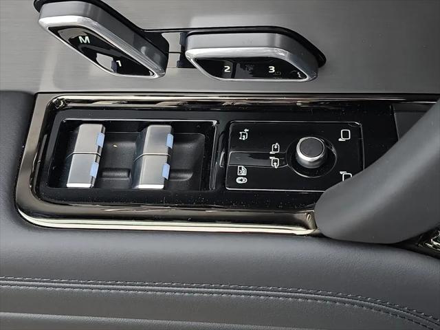 2026 Land Rover Range Rover Sport P360 SE